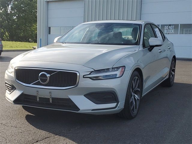 2020 Volvo S60 Momentum