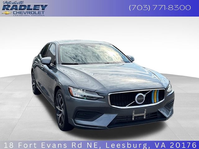 2020 Volvo S60 Momentum