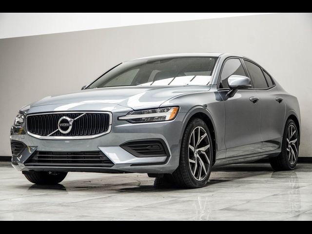 2020 Volvo S60 Momentum