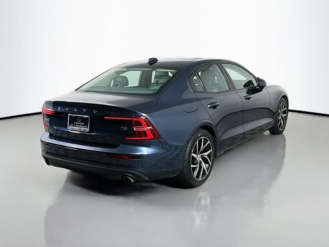 2020 Volvo S60 Momentum