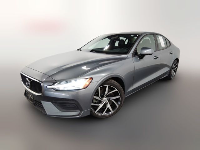 2020 Volvo S60 Momentum