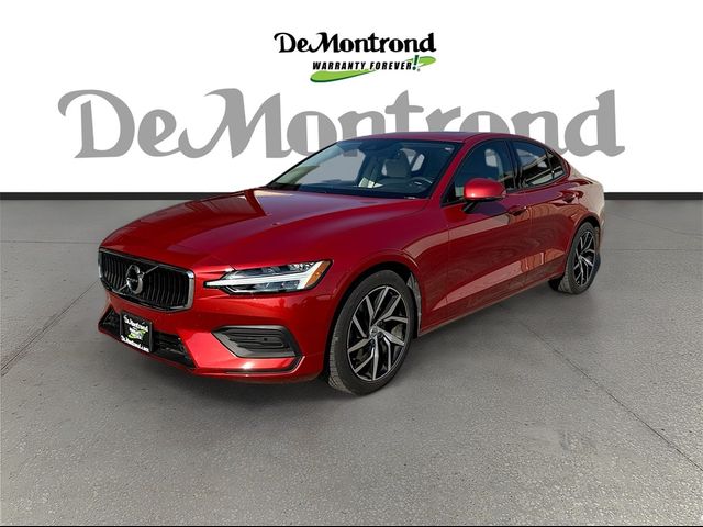 2020 Volvo S60 Momentum