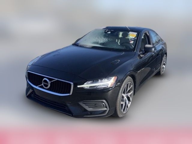 2020 Volvo S60 Momentum