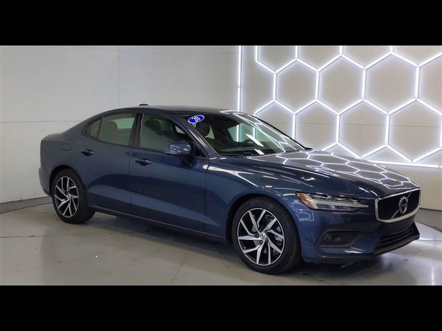 2020 Volvo S60 Momentum