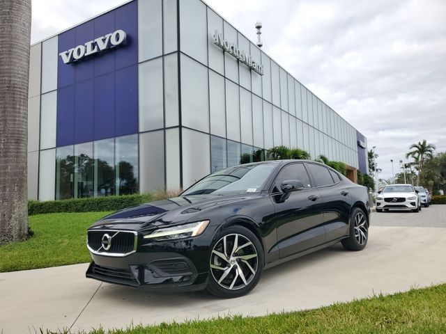 2020 Volvo S60 Momentum