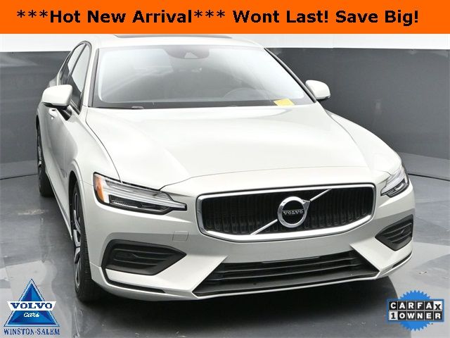 2020 Volvo S60 Momentum