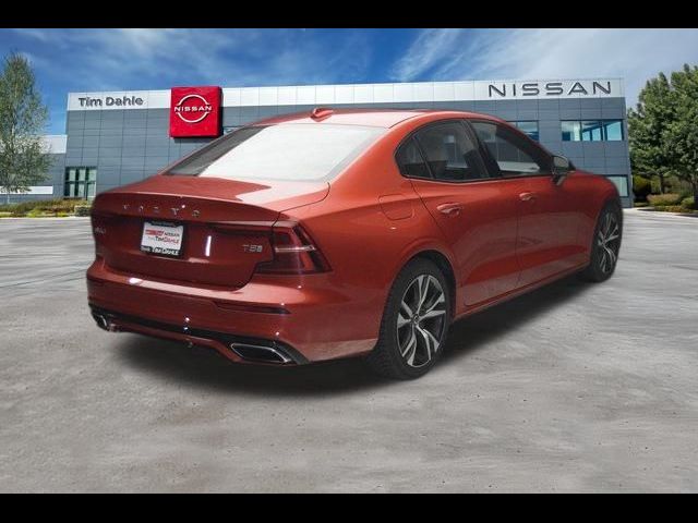 2020 Volvo S60 R-Design