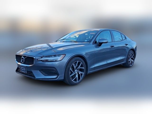 2020 Volvo S60 Momentum