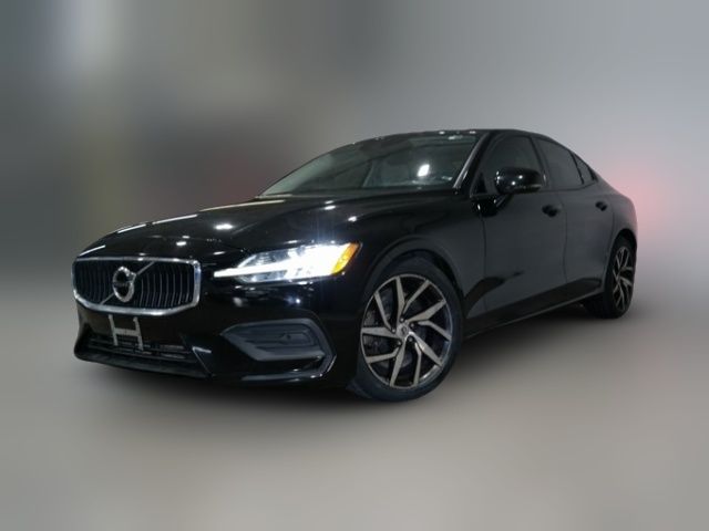 2020 Volvo S60 Momentum