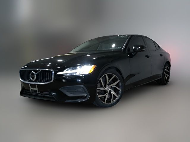 2020 Volvo S60 Momentum