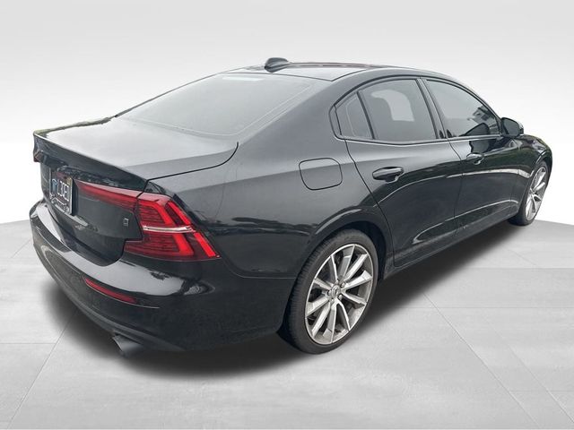 2020 Volvo S60 Momentum