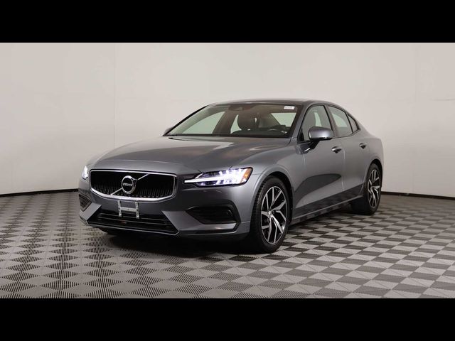 2020 Volvo S60 Momentum