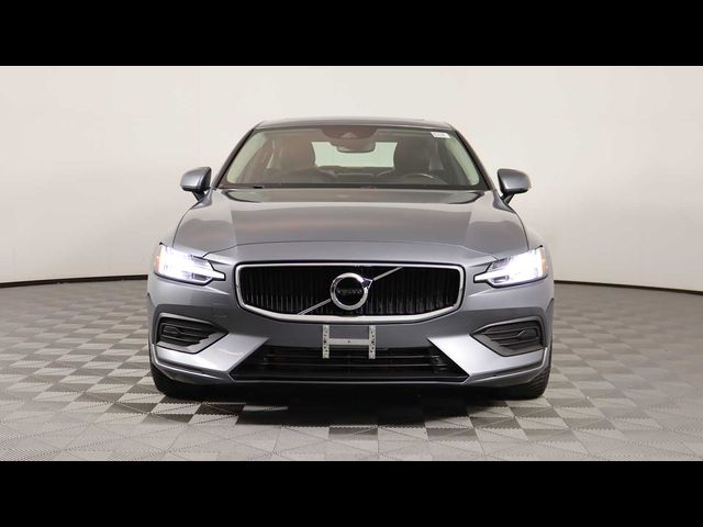 2020 Volvo S60 Momentum