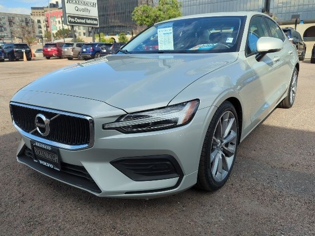 2020 Volvo S60 Momentum