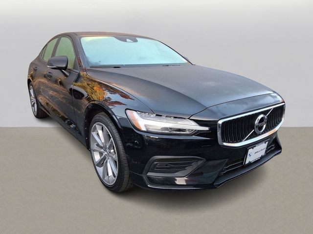 2020 Volvo S60 Momentum