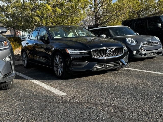 2020 Volvo S60 Momentum