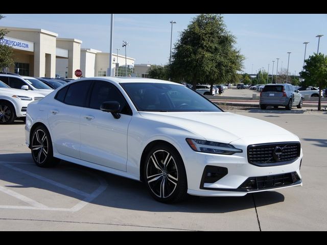 2020 Volvo S60 R-Design