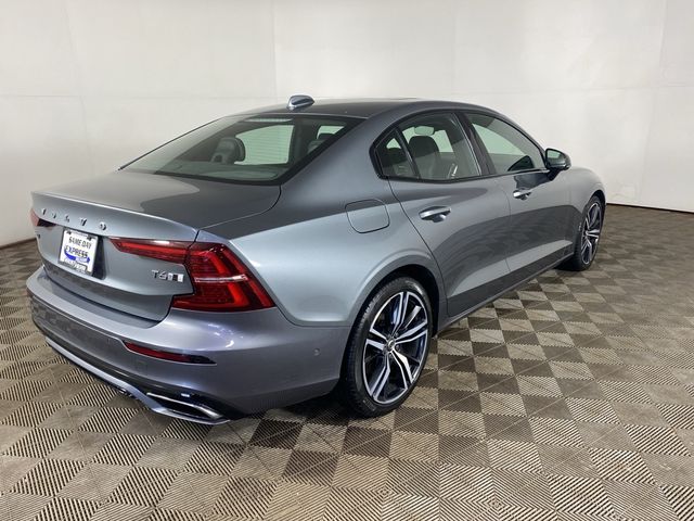 2020 Volvo S60 R-Design