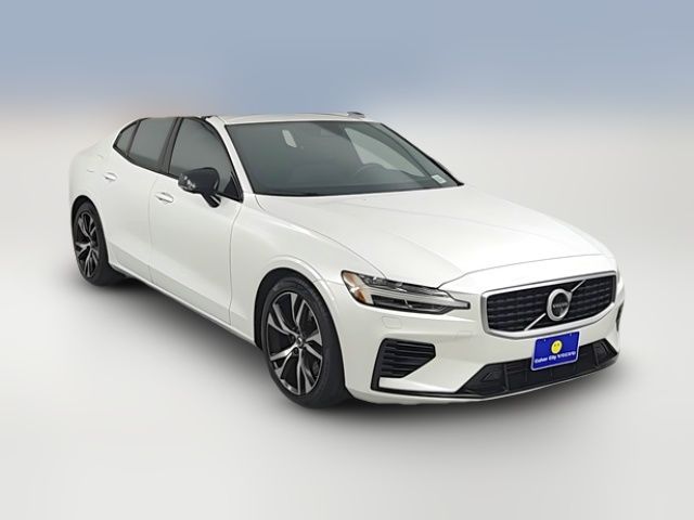 2020 Volvo S60 R-Design