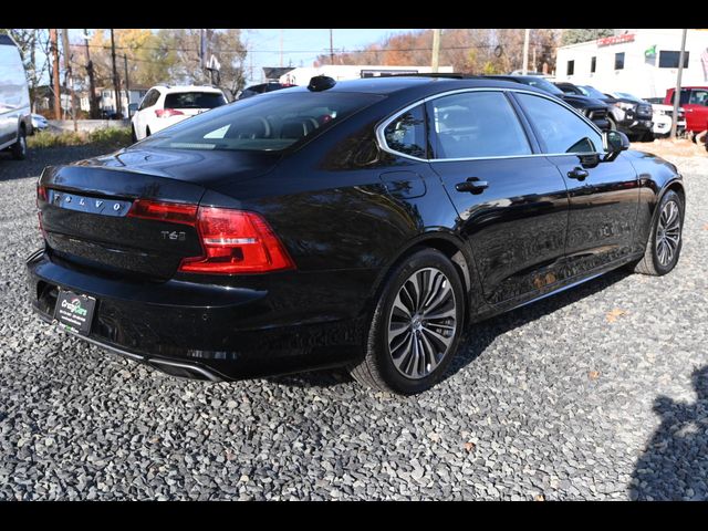 2020 Volvo S90 Momentum