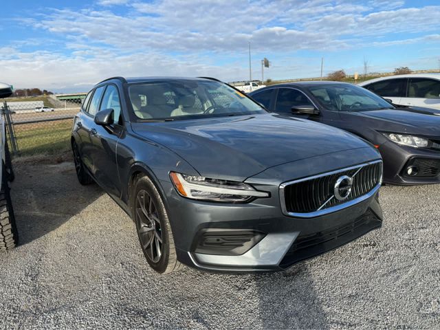 2020 Volvo V60 Momentum