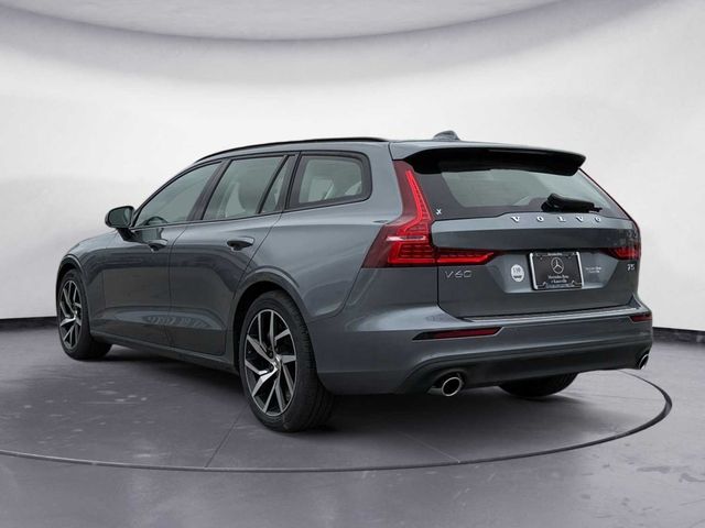 2020 Volvo V60 Momentum