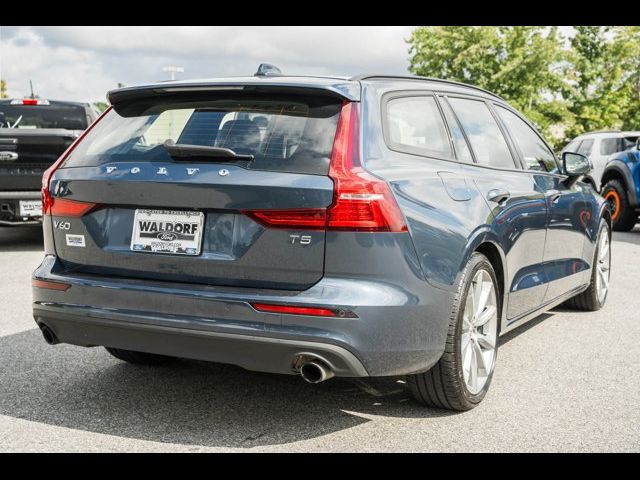 2020 Volvo V60 Momentum