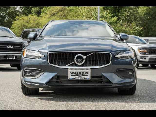 2020 Volvo V60 Momentum