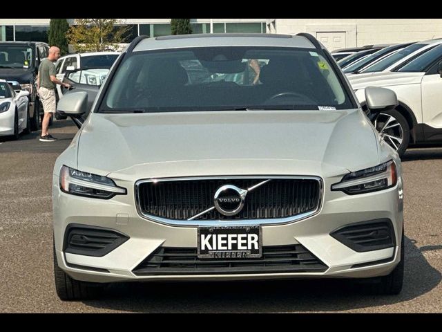 2020 Volvo V60 Momentum