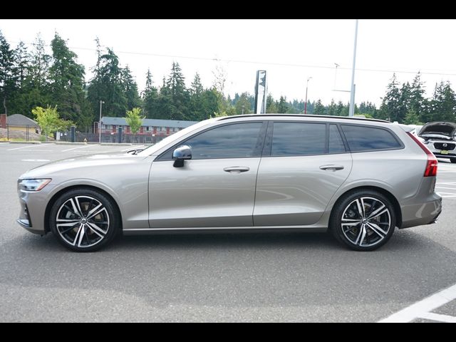 2020 Volvo V60 R-Design