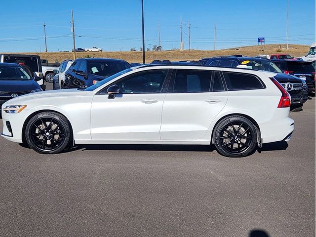 2020 Volvo V60 R-Design