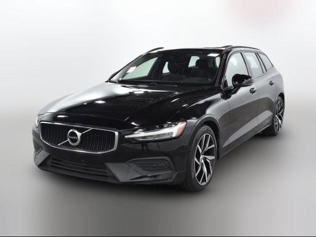 2020 Volvo V60 Momentum