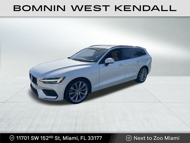 2020 Volvo V60 Momentum