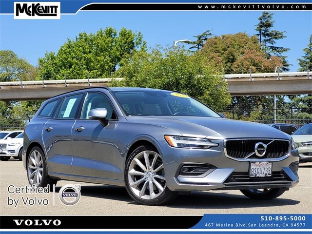 2020 Volvo V60 Momentum