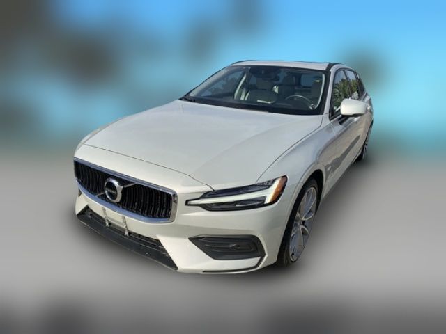 2020 Volvo V60 Momentum