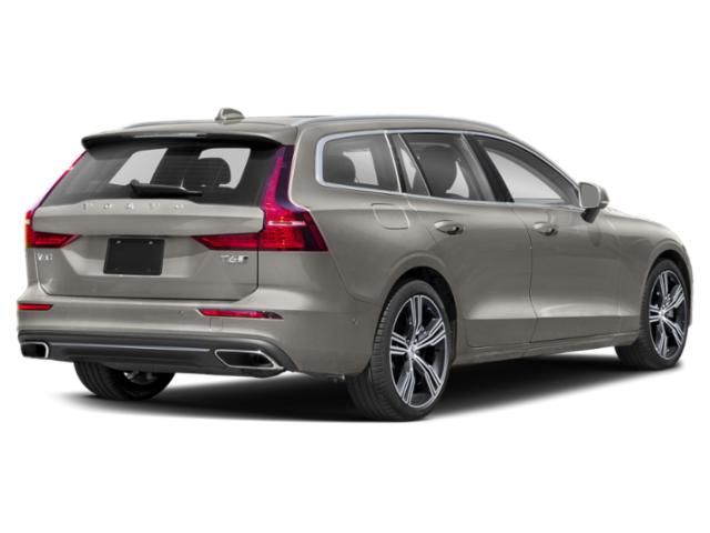 2020 Volvo V60 Momentum