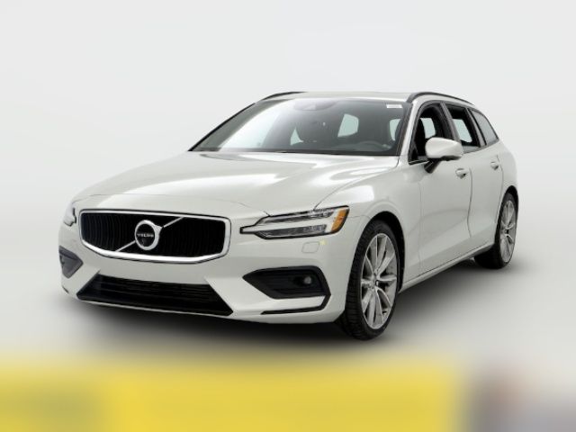 2020 Volvo V60 Momentum