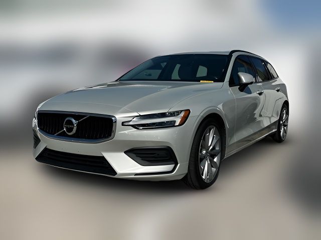 2020 Volvo V60 Momentum