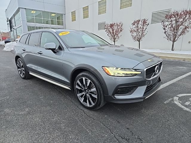 2020 Volvo V60 Cross Country Base