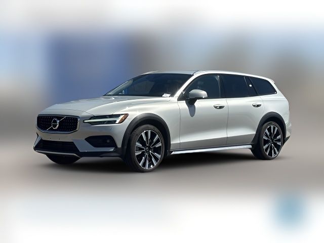2020 Volvo V60 Cross Country Base