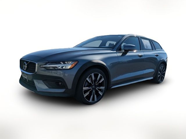 2020 Volvo V60 Cross Country Base