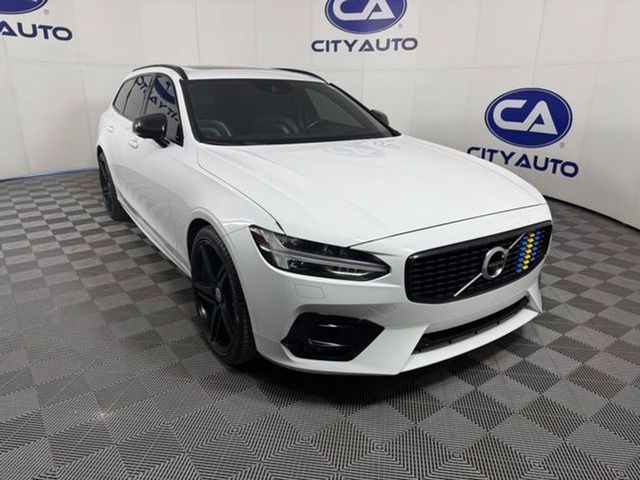 2020 Volvo V90 R-Design