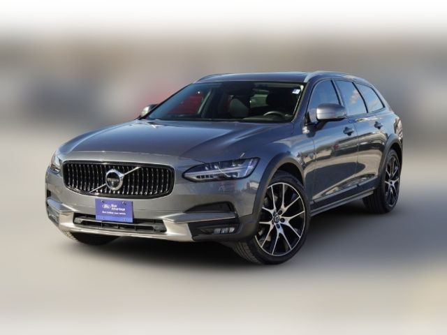 2020 Volvo V90 Cross Country Base