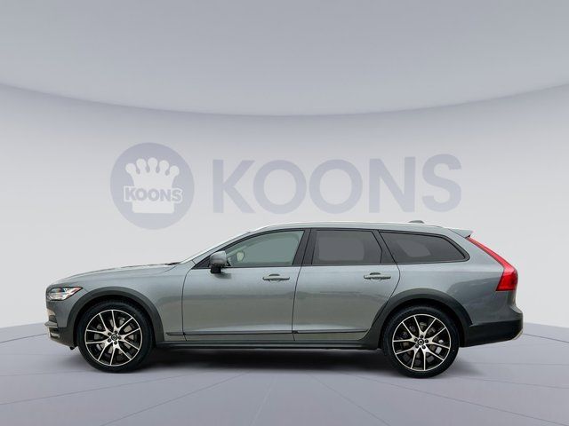 2020 Volvo V90 Cross Country Base