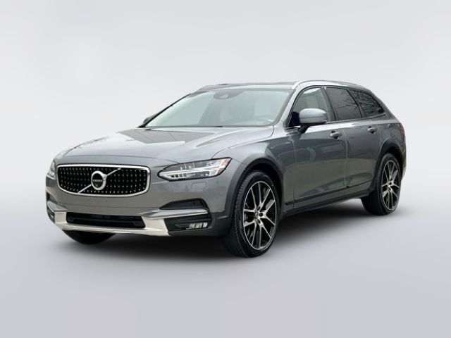 2020 Volvo V90 Cross Country Base