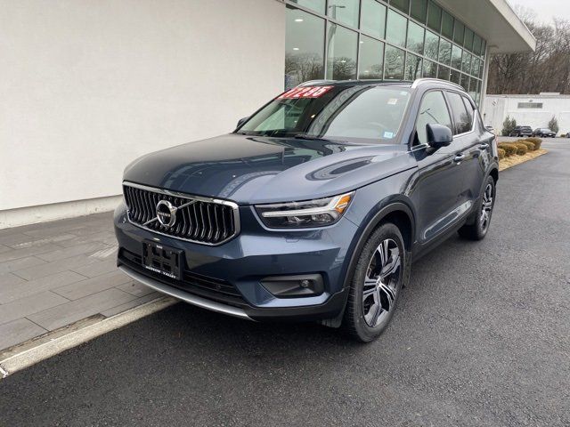 2020 Volvo XC40 Inscription