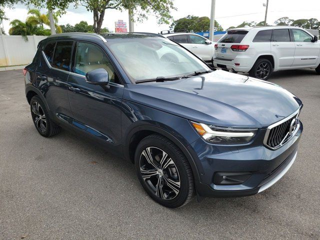 2020 Volvo XC40 Inscription