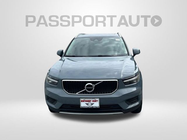 2020 Volvo XC40 Momentum
