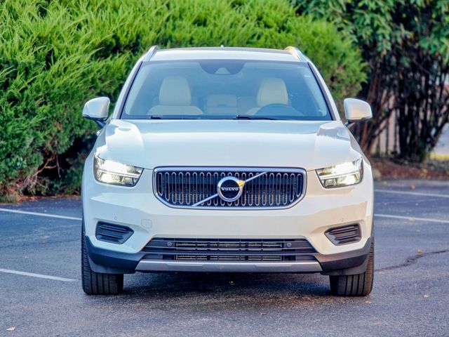 2020 Volvo XC40 Momentum