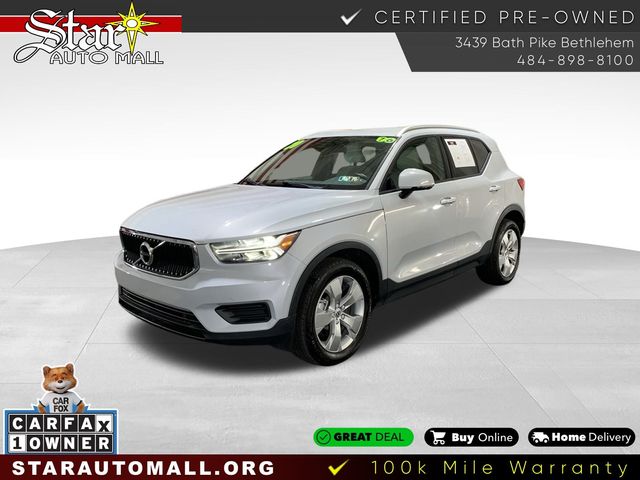 2020 Volvo XC40 Momentum